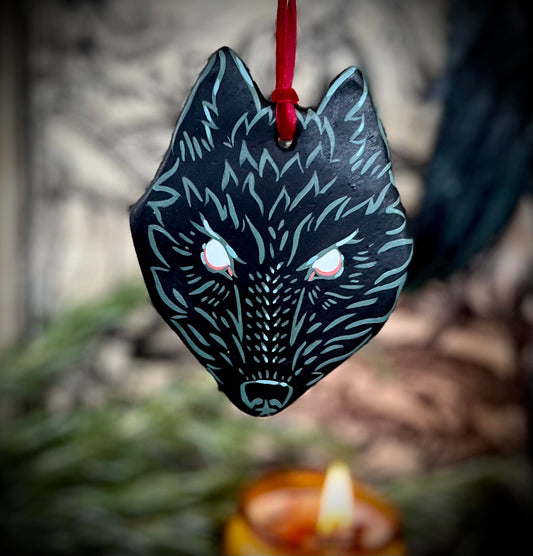 Wolf wall hanging/ornament