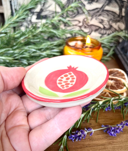 Offering Dish / ceramic