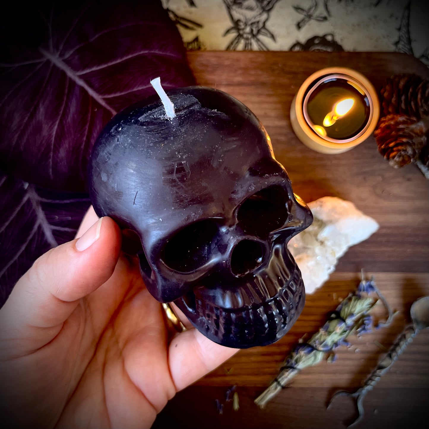 Black Skull Candle