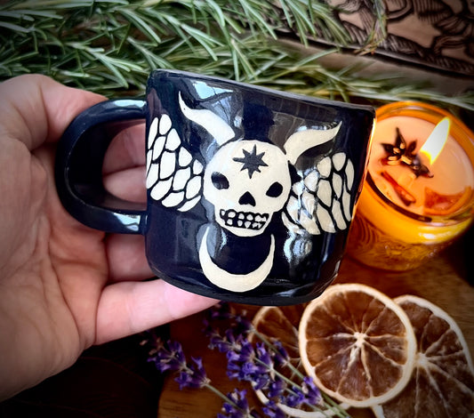 Skull Cup / ceramic